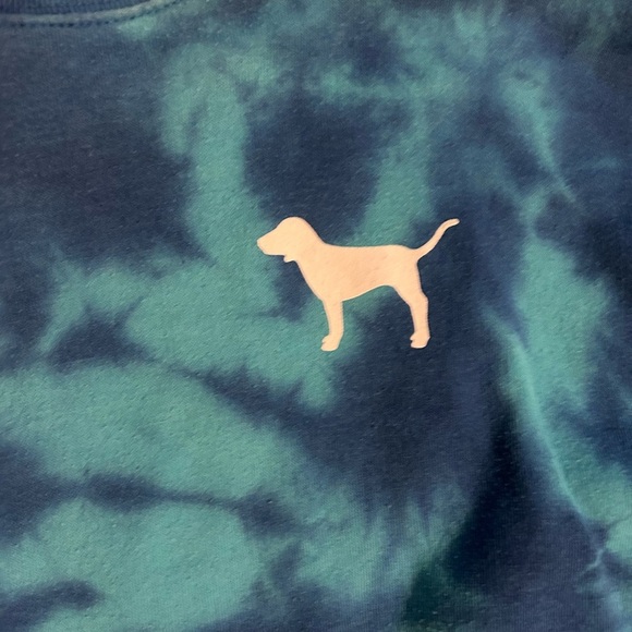 Pink brand long sleeved shirt - Picture 2 of 4